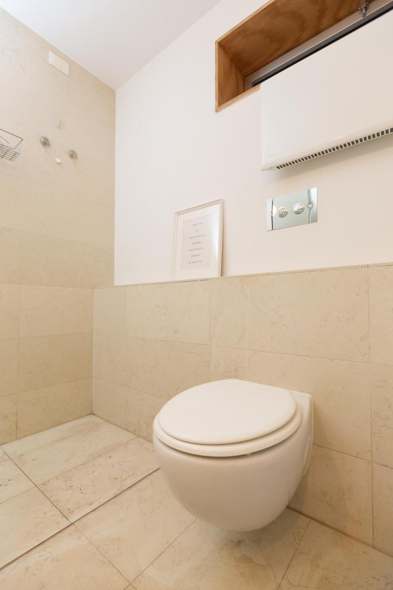 밀라노 White And Brown Exclusive Loft With Terrace - Free Parking - M2 Station 아파트 외부 사진